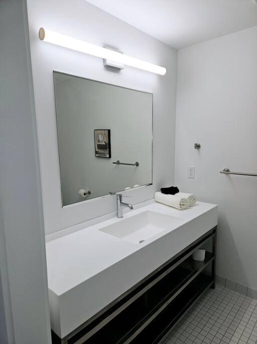 Tremont Smart 15 - A Kcm Property Cleveland Luaran gambar